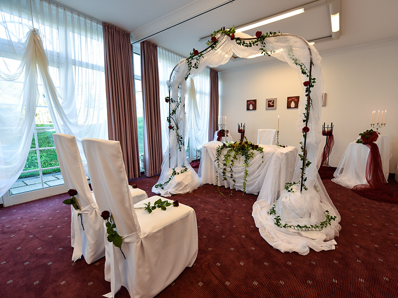 Hochzeit Sachsen-Anhalt - atrium Hotel Amadeus