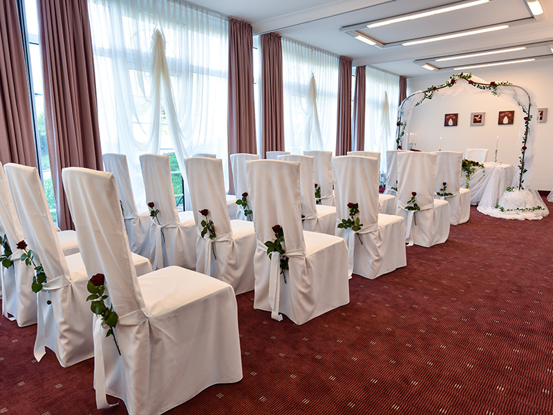 standesamtlich heiraten im Atrium Hotel Amadeus in Osterfeld im Burgenlandkreis