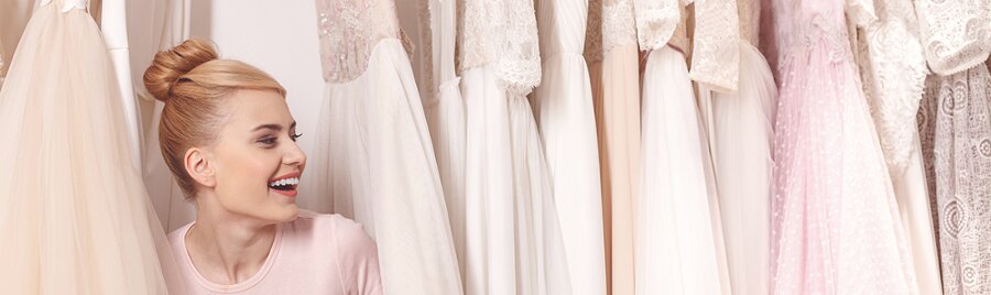 Hochzeit Ratgeber Die Wahl Eines Passenden Brautkleides: 4 Hauptschnitten Der Brautkleider